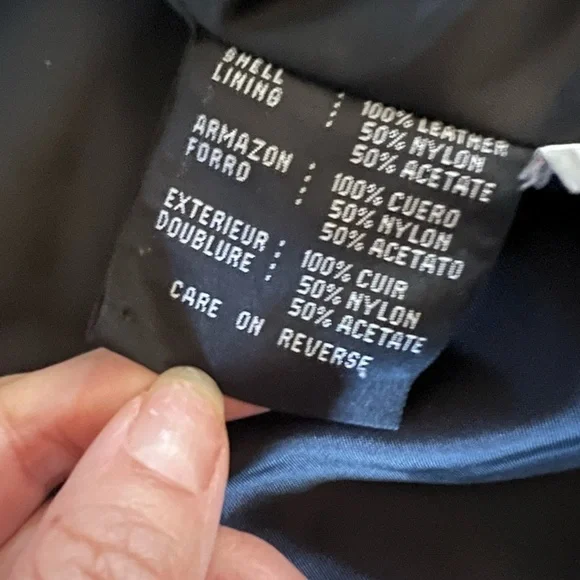 Reaction Kenneth Cole Women’s Leather Jacket Size Large - Picture 11 of 12